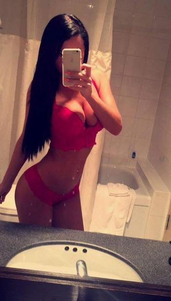 , 21  female escort, Sudbury