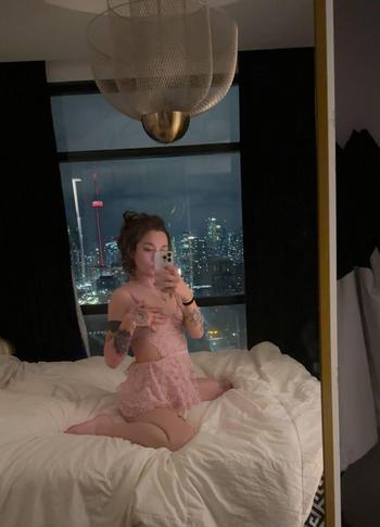 Sara, 25 Caucasian/White female escort, Sudbury