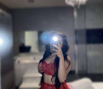 Aria, 20 Caucasian/White female escort, Sudbury